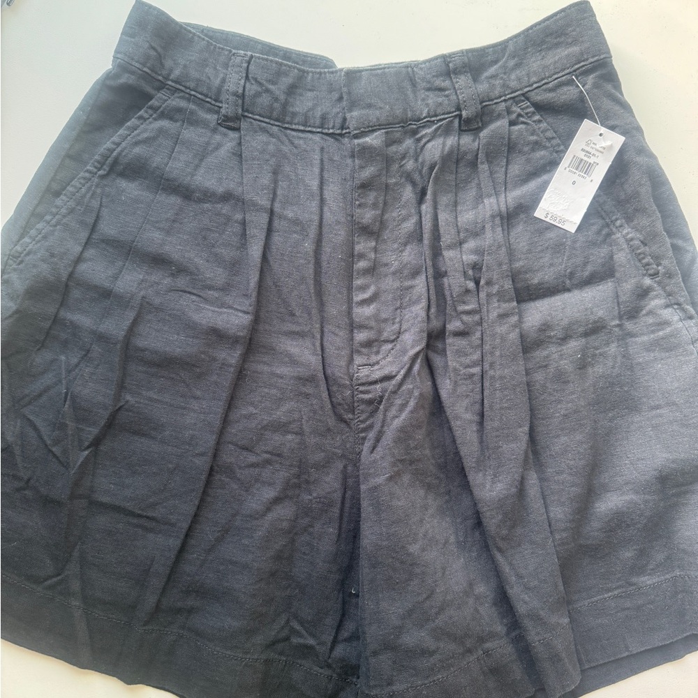 GAP high waisted linen blend shorts